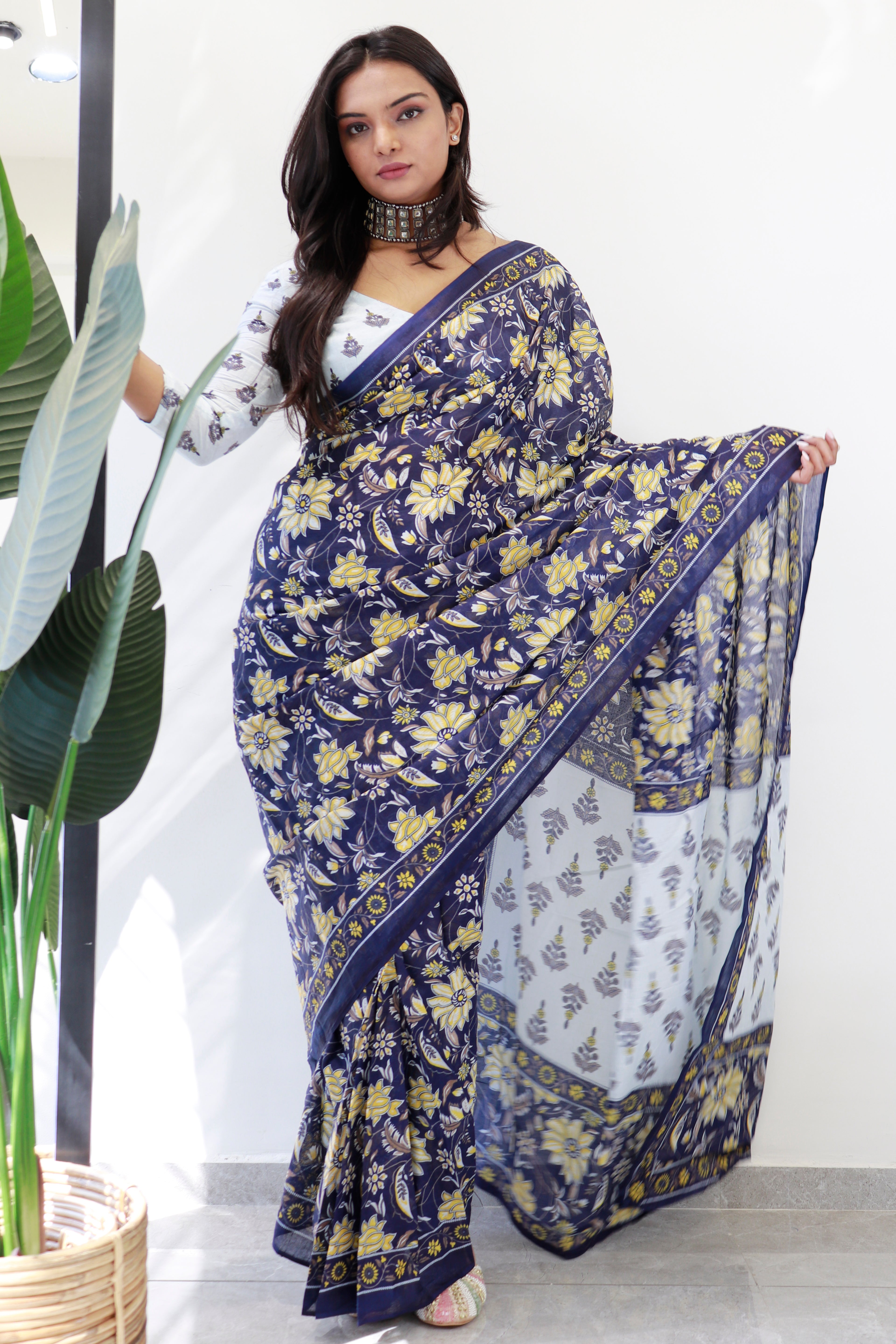 THE AJRAKH PURE MULMUL COTTON  BLOCK PRINT BLUE AND WHITE SAREE