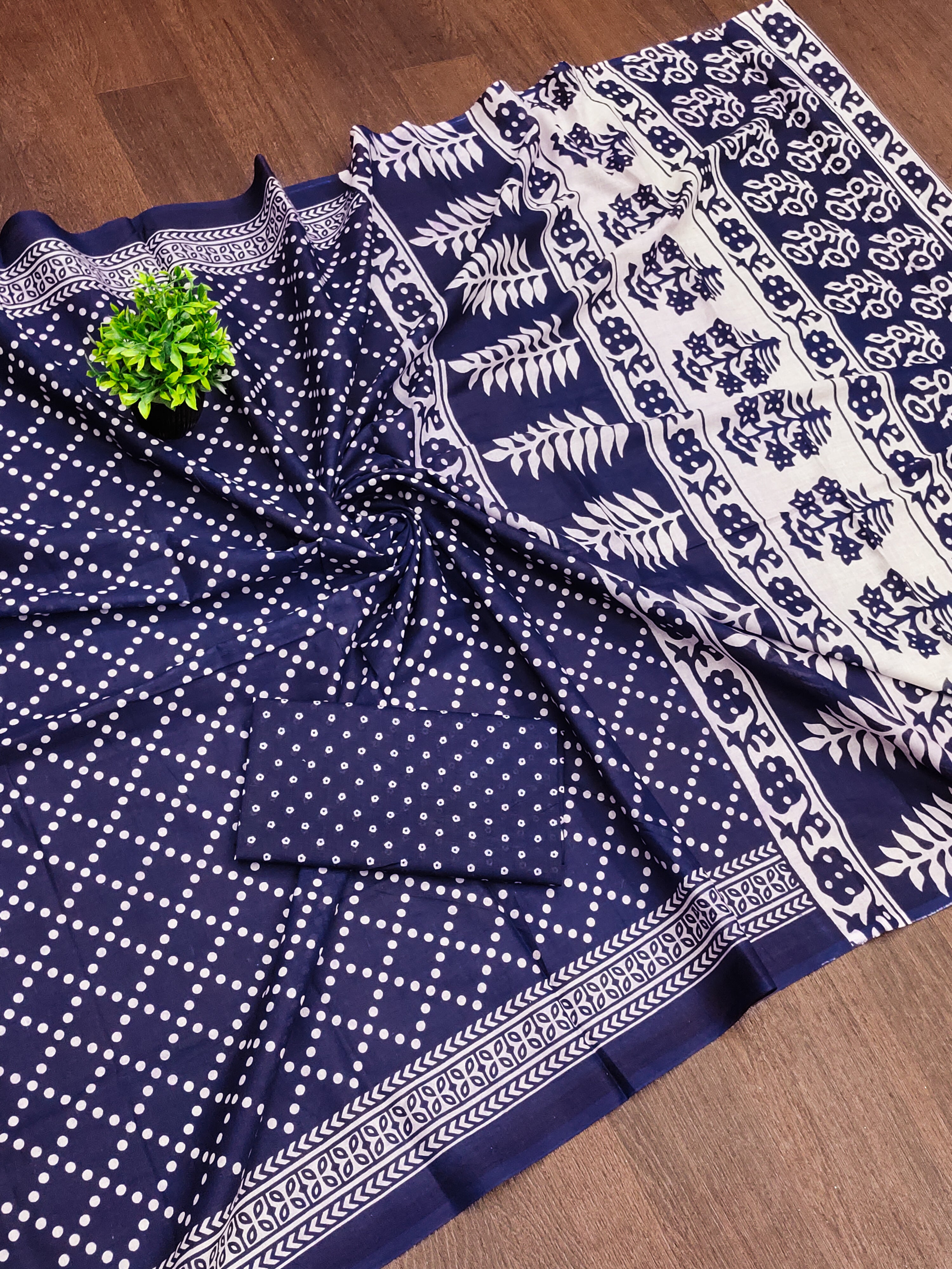 VICTORIYA PURE MULMUL COTTON HAND BANDHANI BLOCK PRINT BLUE SAREE