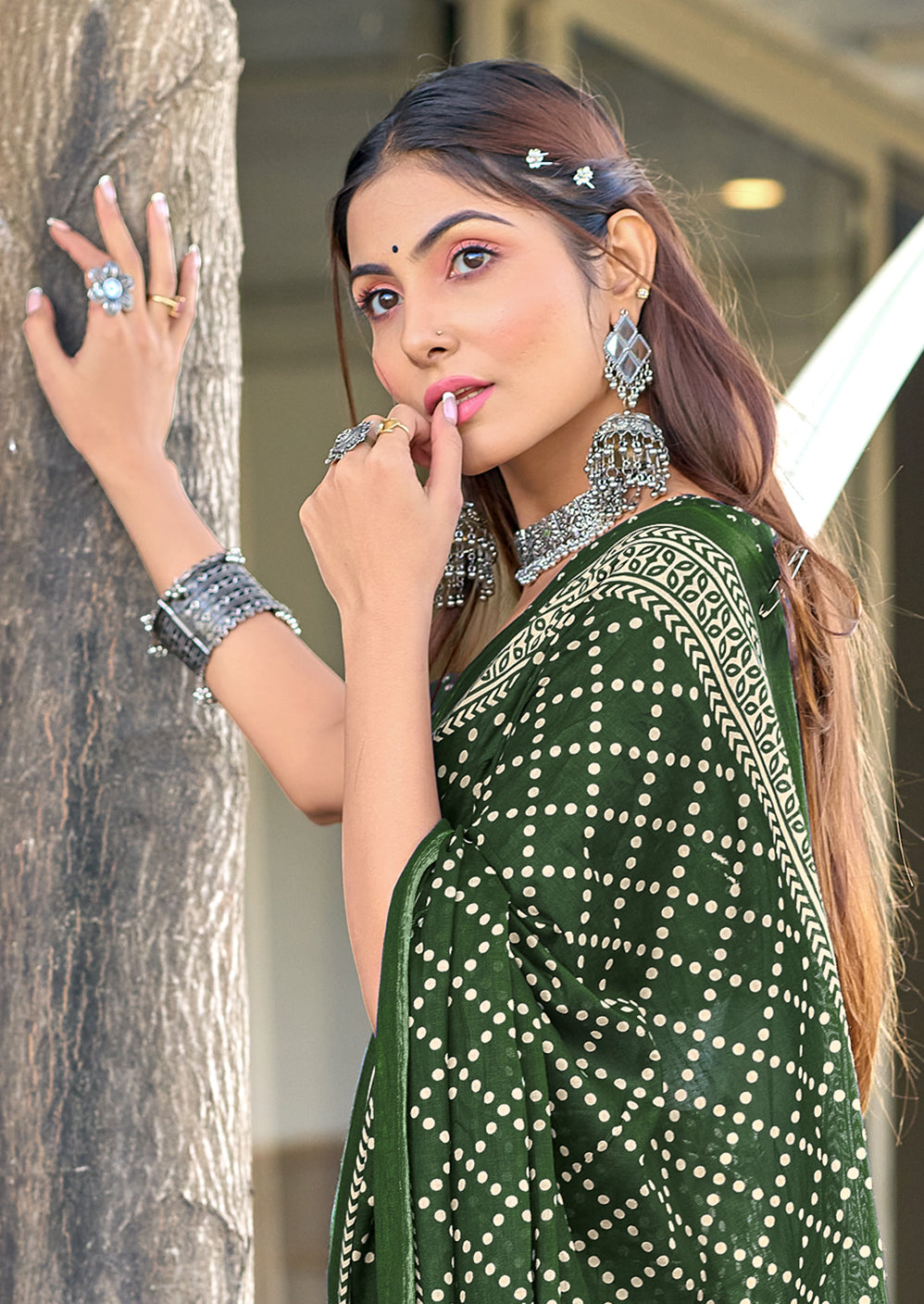 VICTORIYA PURE MULMUL COTTON HAND BANDHANI BLOCK PRINT GREEN SAREE