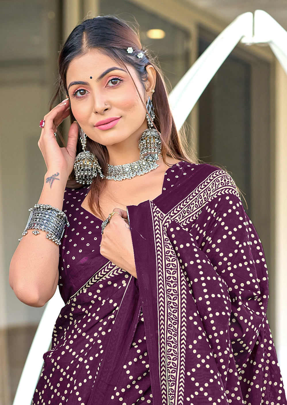 VICTORIYA PURE MULMUL COTTON HAND BANDHANI BLOCK PRINT PURPLE SAREE