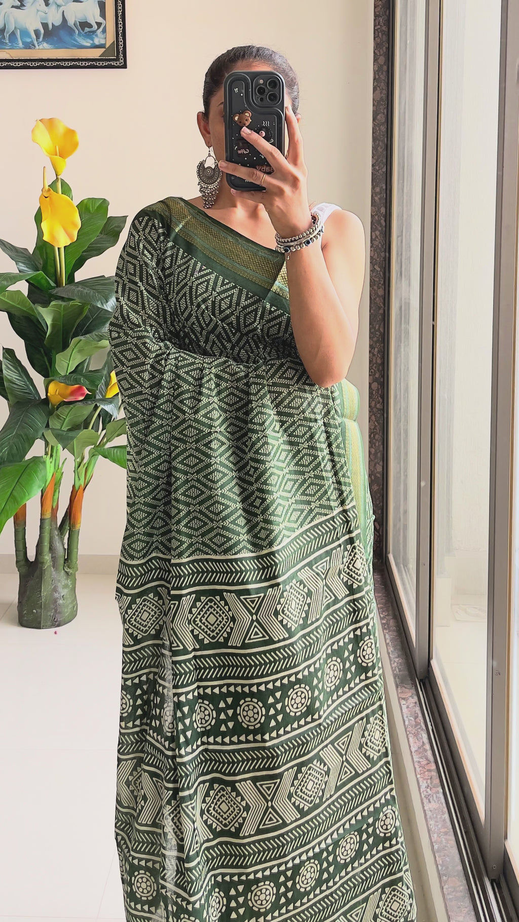 SELFI PRIMUM MULMUL COTTON WITH HEVY ZARI BORDAR BAGRU BANDHANI PRINTED GREEN SAREE