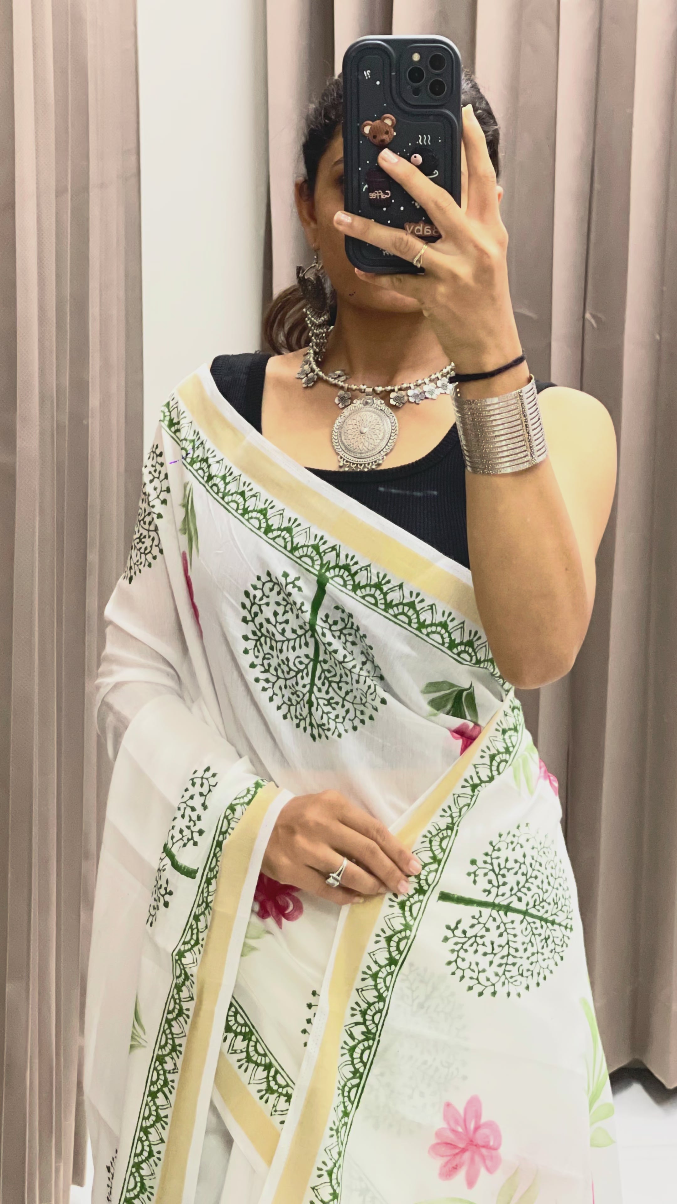 SELFI11 PRIMUM MAHESHWARI COTTON WITH ZARI BODAR PURE WHITE SAREE